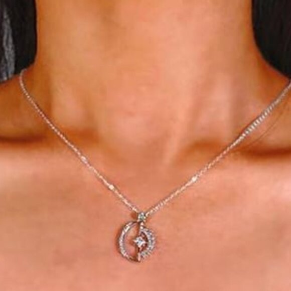 ✨ Badass Squad Necklace | Double Circle Friendship Pendant | Gold & Silver Unity - Picture 1 of 2